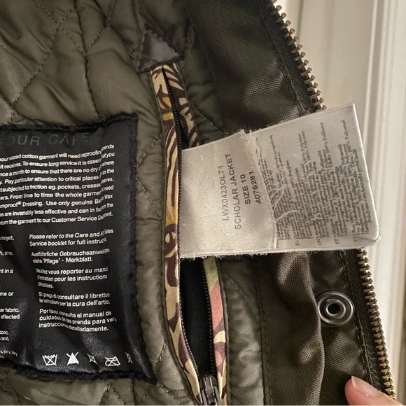 RARE Barbour Scholar Waxed Jacket Olive/Green Women’s size 6